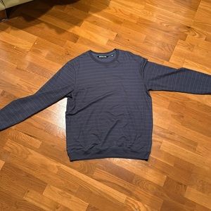 Travis Matthew Long Sleeve Sweater. Perfect condition. Worn 5-7 times.
